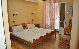 Gregory's Hotel 2*